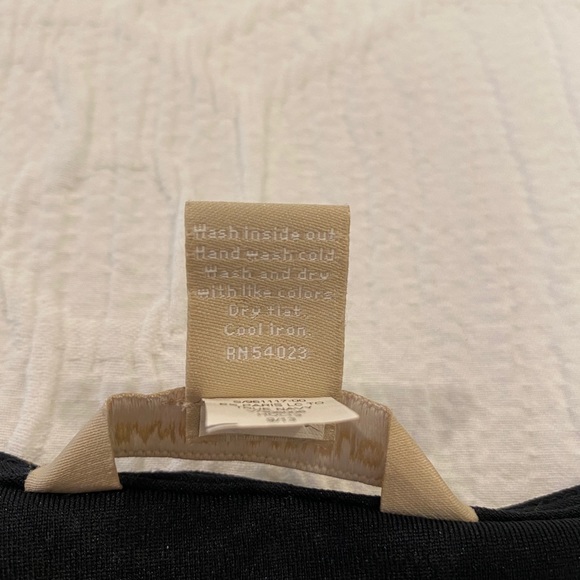 Banana Republic navy lace top - Picture 7 of 7